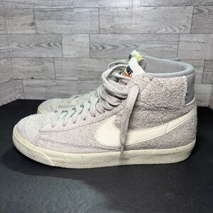 Nike Blazer Mid '77 PRM Light Bone Coconut Milk DM0178-001 Men's‎ Size 8.5